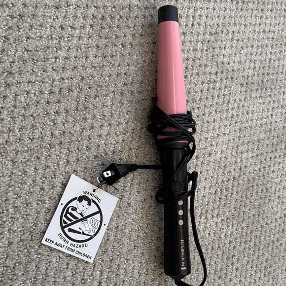 ❤️Remington Pink and Black Curling Wand - Picture 3 of 4
